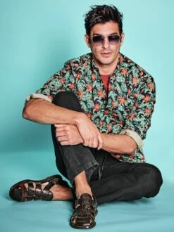 Sonnenbrille Panorama -Modekleidung Geschäft EC29 7483 DF